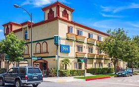 Rodeway Inn And Suites Pasadena Ca