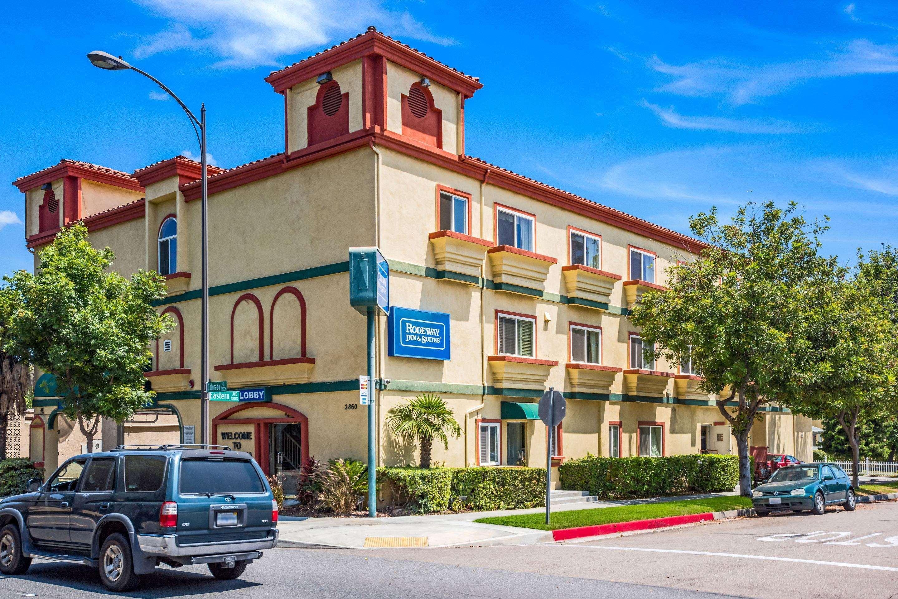 Rodeway Inn & Suites Pasadena Exterior photo